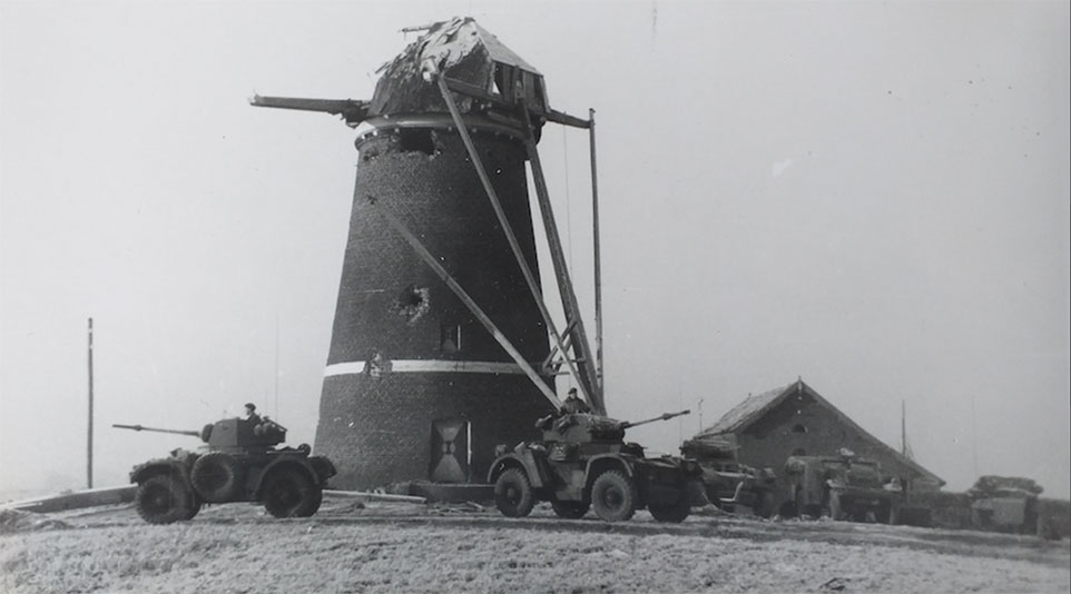 OWChronicles's tweet photo. Major Terence Greenall and Sergeant Frank Reed driving a Humber MII scout car, hit a German mine, near #groeningen and #vierlingsbeek with terrible consequences. Read their impressive story on our website: https://t.co/9TmbNeuAbT

#overloonwarcemetery #CWGC https://t.co/NnvkeQB3lF