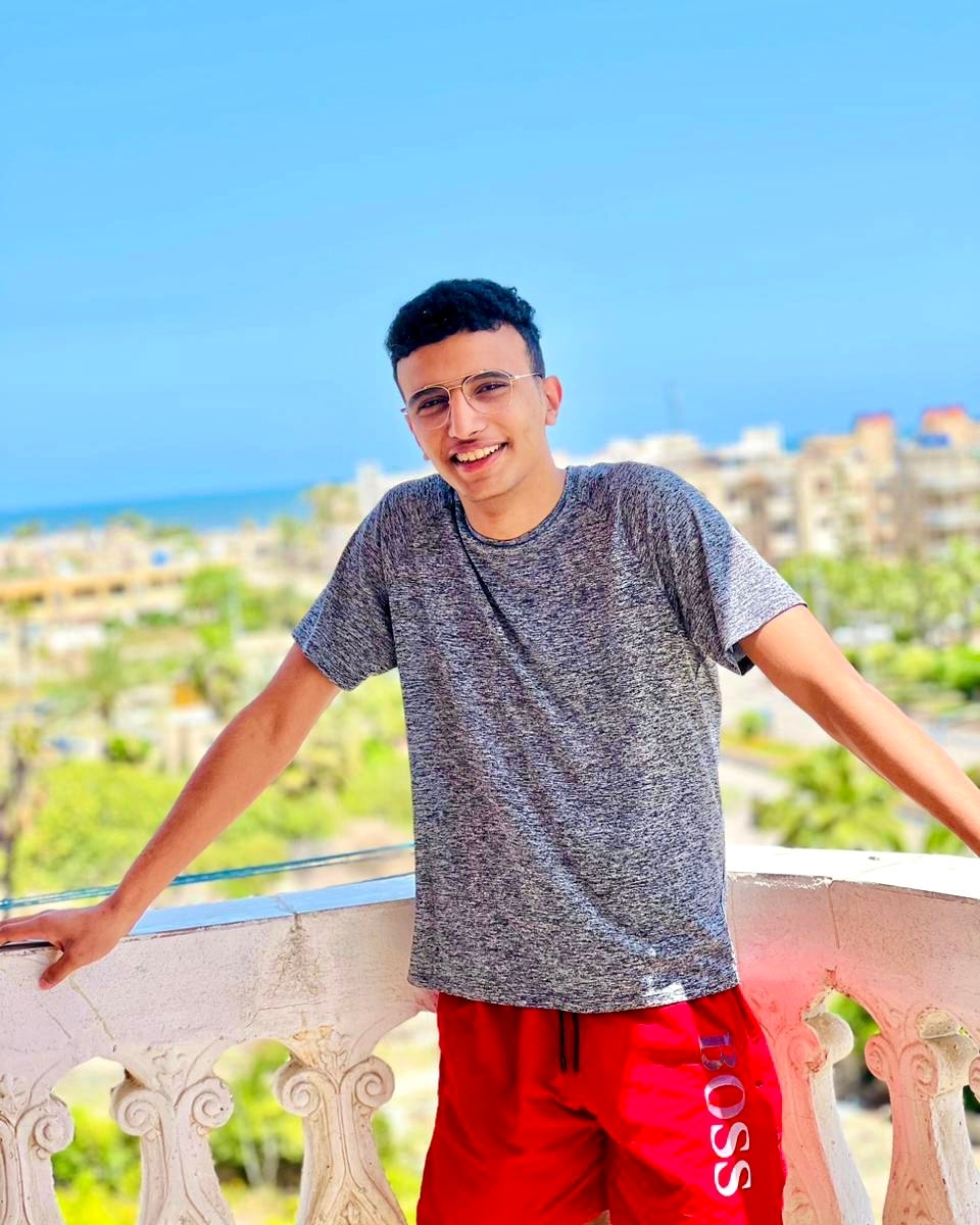 hm_baz_17's tweet photo. 20🎂 https://t.co/znF8GuQ05r