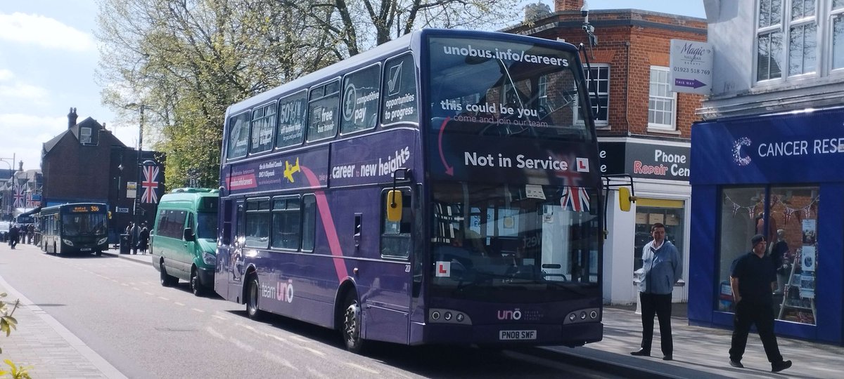 *UNO Training Livery* UNObus  Scania N230UD Optare Olympus 207 (PN08SWF) at Watford Town Centre