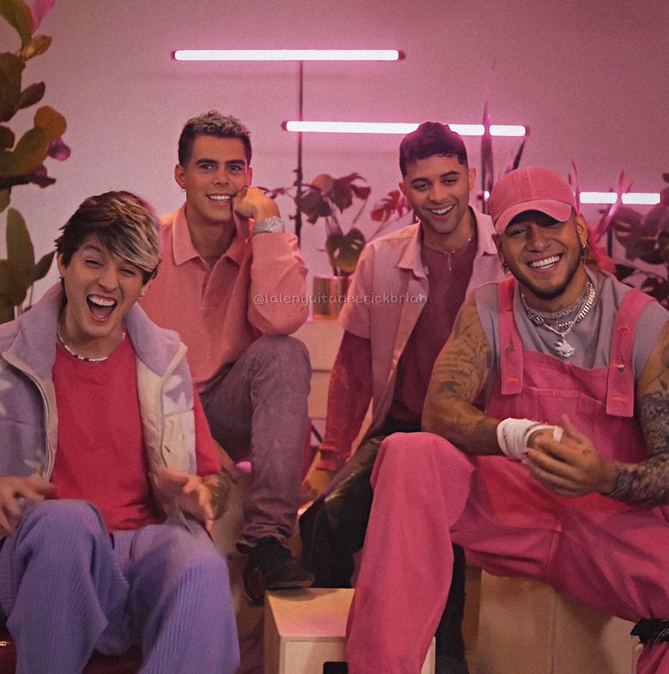 Emiixvelez7's tweet photo. Fueron y serán la etapa más bonita de mi vida ❤️‍🩹
 
LA ÚLTIMA CANCIÓN 
#LaUltimaCancion by #CNCO https://t.co/TUuk5UoHhd