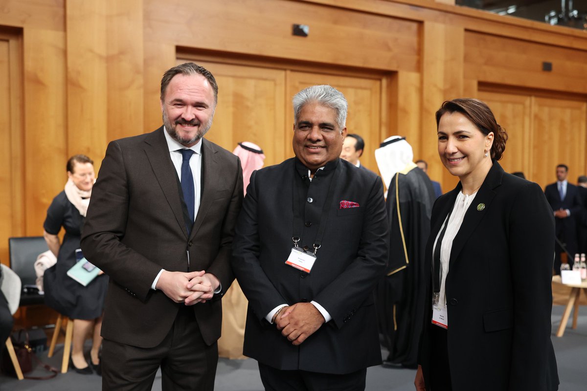 During the Global Response to Climate Impacts session, on the sidelines of #PetersbergClimateDialogue I discussed the significance of the Global Goal on Adaptation outcome at #COP28 & how it can support national policy measures to enhance adaptive capacity & reduce vulnerability.