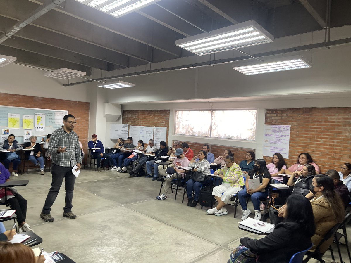 FPolticaCDMX's tweet photo. Agradecemos tu participación en el Taller de Educación Popular.🙌

Nos vamos con muchos conocimientos y aprendizajes nuevos para aplicar día a día con nuestra comunidad.✨

Nos vemos pronto.😃 https://t.co/UqCeE8ihiw