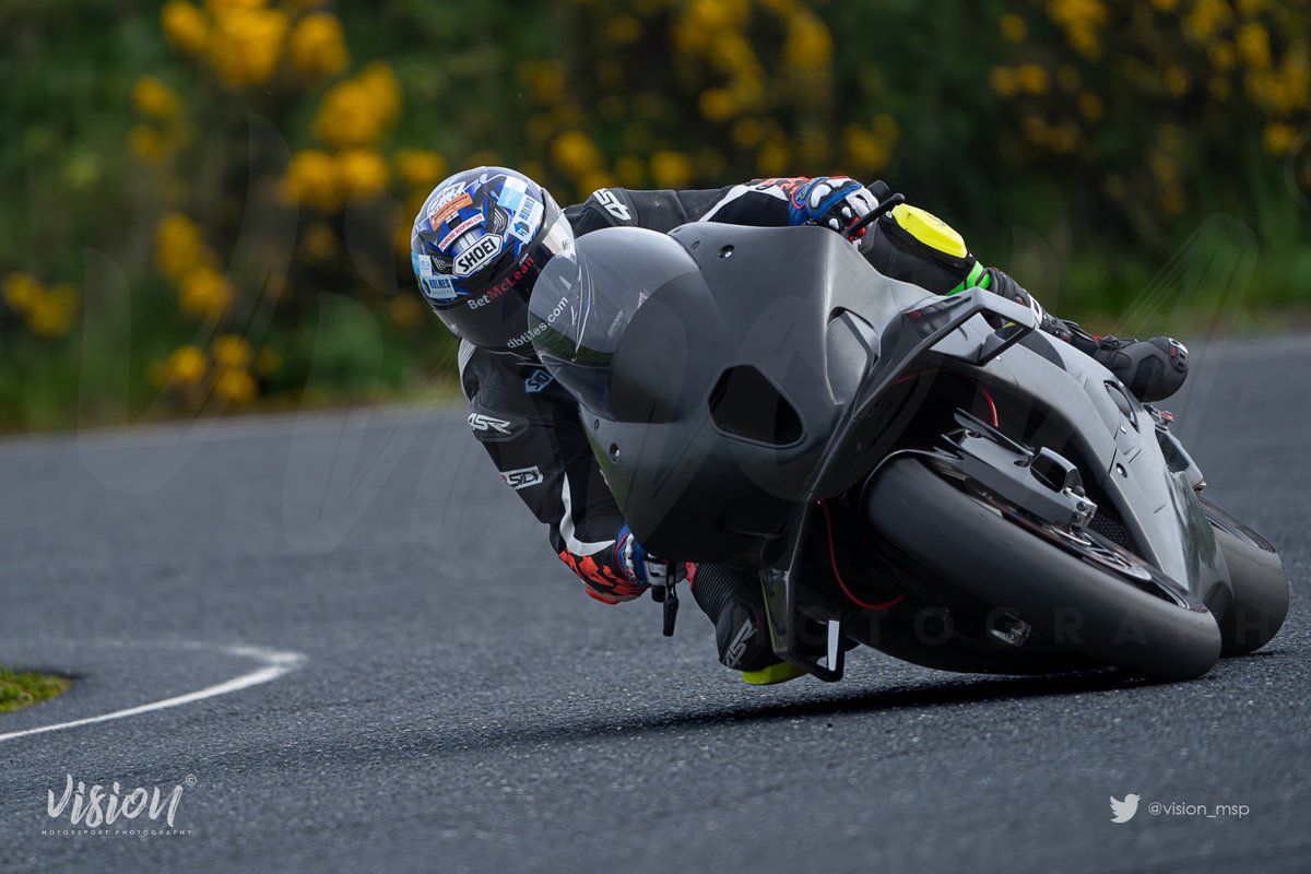 vision_msp's tweet photo. As if getting out on the V2 Ducati wasn’t good enough for the @weewizard34 then the stealth fighter got a run out!  Looking forward to seeing this in the full @TASRacing_NI racing colours for next weeks @northwest200.  

@winkerwatson1 @Kyle3white https://t.co/CnwFmHRe21