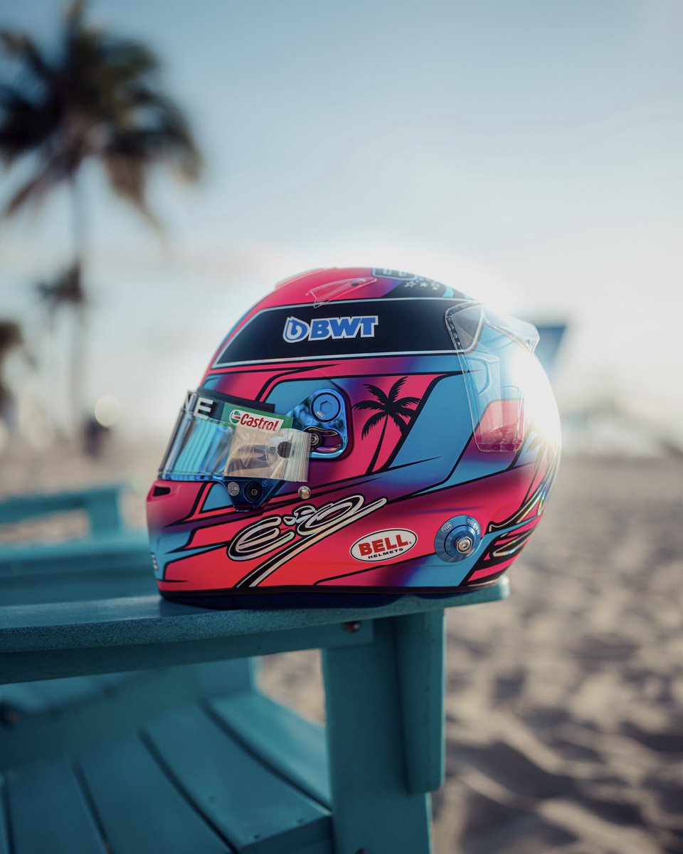 OconEsteban's tweet image. tropic like it’s hot 😎🌴 #MiamiGP