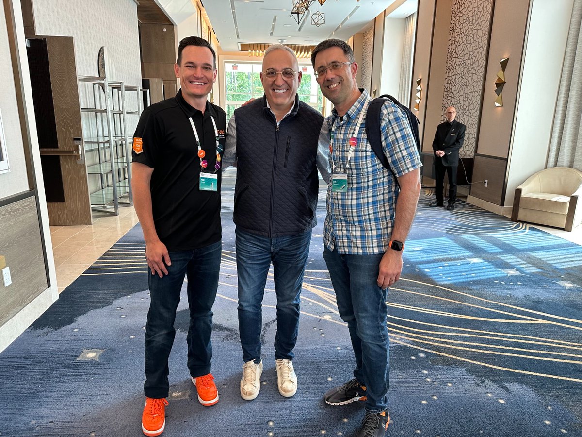 It was an honor to represent @Arubanetworks at Tech Con 23! Getting to meet the individuals responsible for the innovation <a href="/HPE/">HPE</a> was incredibly inspiring. Hearing Antonio say he liked my #ArubaAtmosphere shoes...priceless!