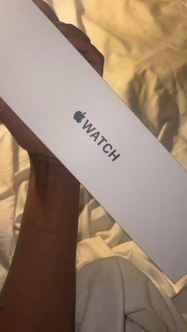 birthday gift 💕 im so spoiled! https://t.co/PHjt6hPDps