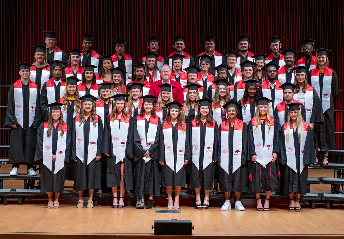 HunterYurachek's tweet photo. A special night as we honor our @ArkRazorbacks Spring 2023 Graduates. Earning a degree is still very important to student-athletes and their families. #GraduateAsOneRazorback https://t.co/oN4YP3DAwG