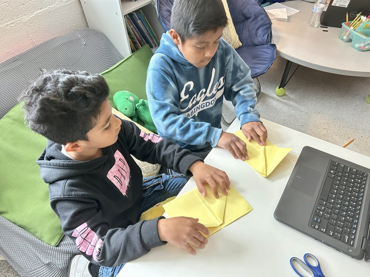 Ms. Moncure tweet media