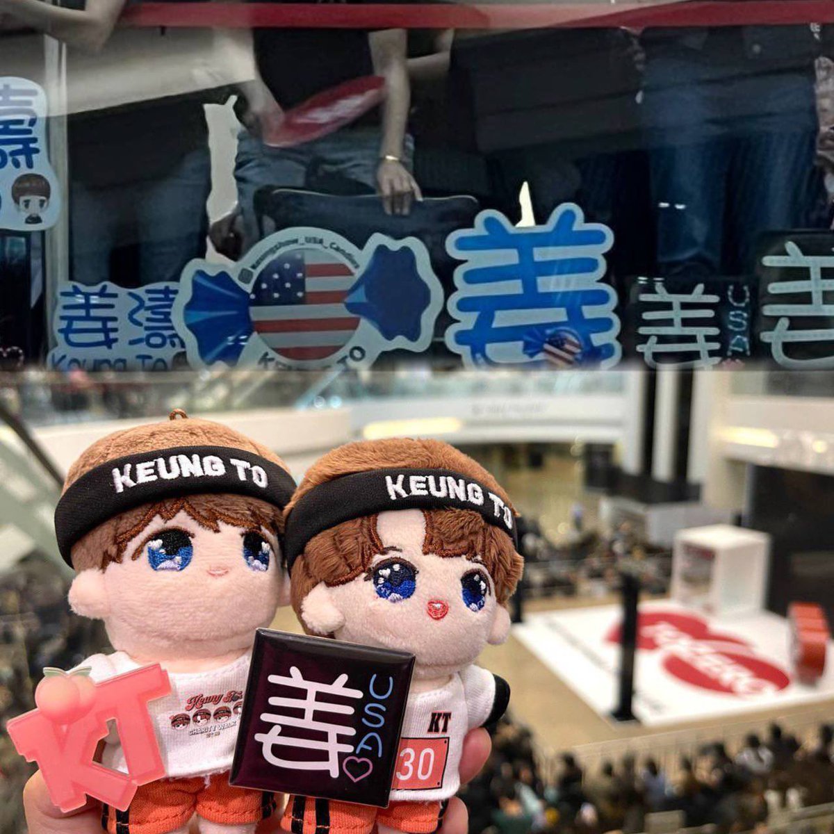 keungshowUSA's tweet image. So Proud of #KeungTo! 
#姜濤 KT launched his brand #TOZERO, &amp;amp; it will begin with collection #99 To Be Kind To Someone In Need. Every TO ZERO collection will feature an exclusive piece designated for charity, with all net proceeds to be donated to various charitable organizations.
