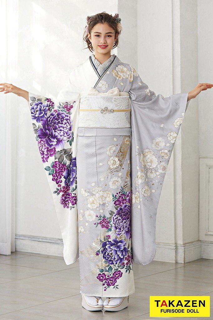 ブリッジマン遊七ちゃんご着用のくすみ振袖✨ とても人気なくすみ