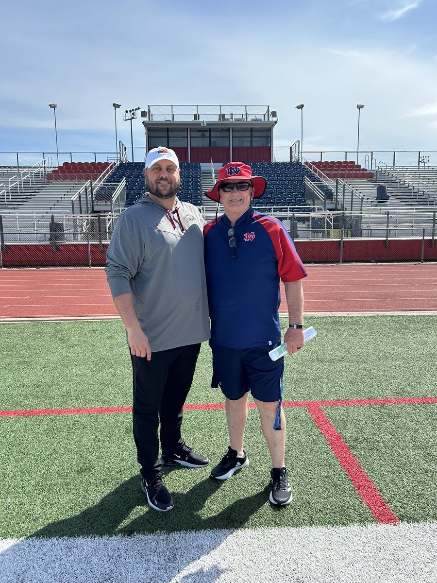 Thanks to <a href="/CoachMTurner/">Coach Morgan Turner</a> from the Arkansas Razorbacks for stopping by and evaluating our Griffins during spring practice #3 today! 

We’re appreciative!