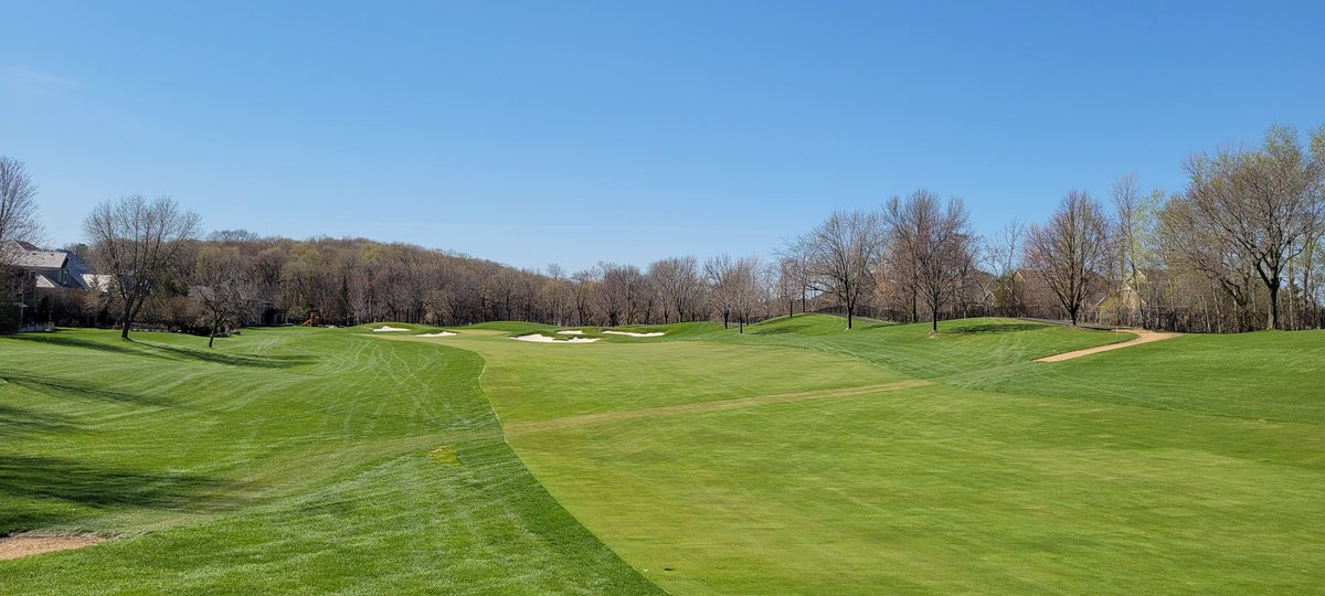 bearpathsup's tweet image. What a perfect day to open the 2023 golf season.. I couldn't be more proud and thankfully for my team the past weeks getting the course in phenomenal shape. @michaelfreeberg @benjamin3200 #details #teamworkmakesthedreamwork