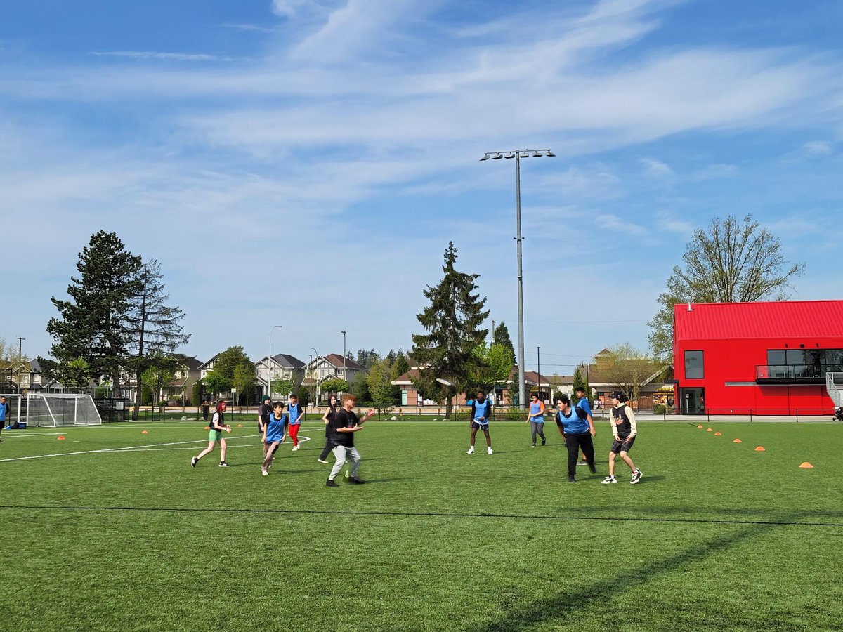 LC Ultimate Frisbee Tournament in the sunshine! Great to get all centres together again!!!