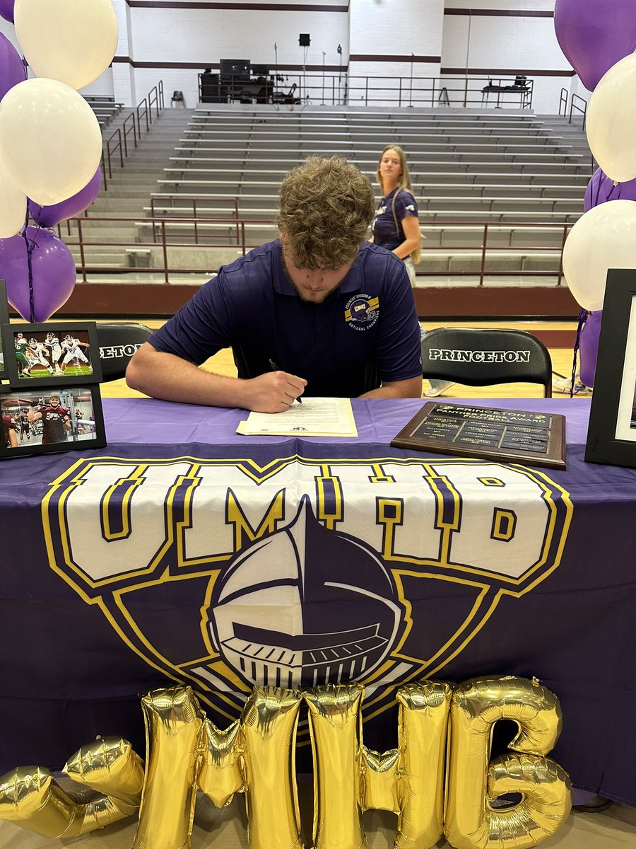 Christian Simmons tweet media