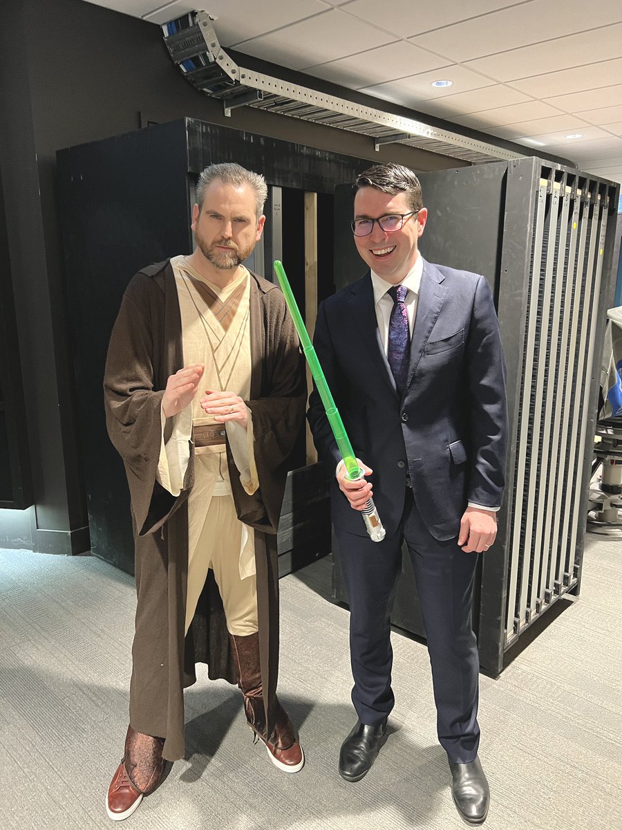 Never know who you will meet behind the scenes at ABC Melbourne. #MayThe4thBeWithYou <a href="/ZakHepburn/">Zak Hepburn</a>