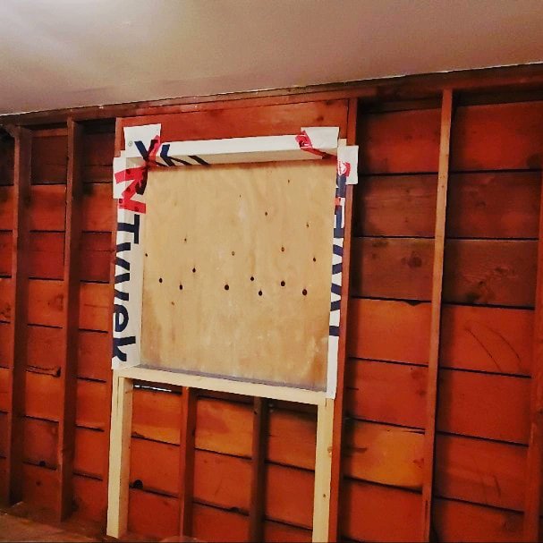 shiningknightco's tweet photo. New project! We have begun renovating a home in Parksville for some very nice people. Updating windows and have taken the opportunity to increase the vertical size. Who doesn't want more sunshine flowing in???

#parksville 
#renovation
#contractor 
#projectmanagement 
#carpentry https://t.co/rYG6GXVPz6