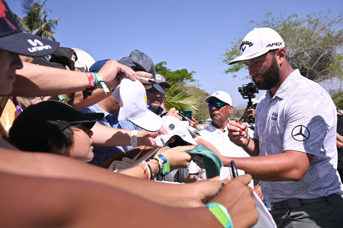 JonRahmOfficial's tweet image. Me encantó estar de vuelta en el @MexicoOpenGolf Gracias a todos los que hicieron posible el evento y felicidades a @tonyfinaugolf por una gran final. #vamos