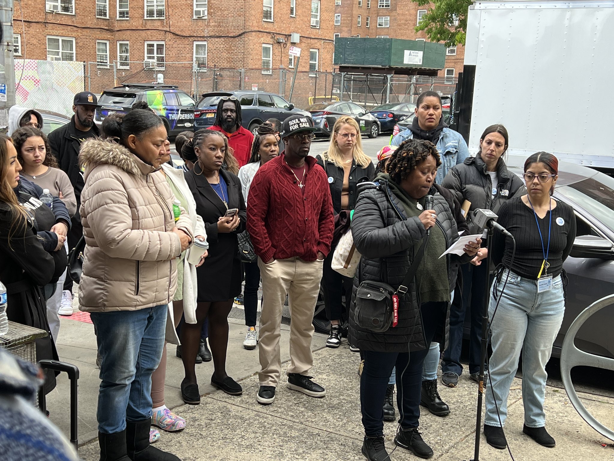 Red Hook Initiative (RHI) (rhookinitiative) / Twitter