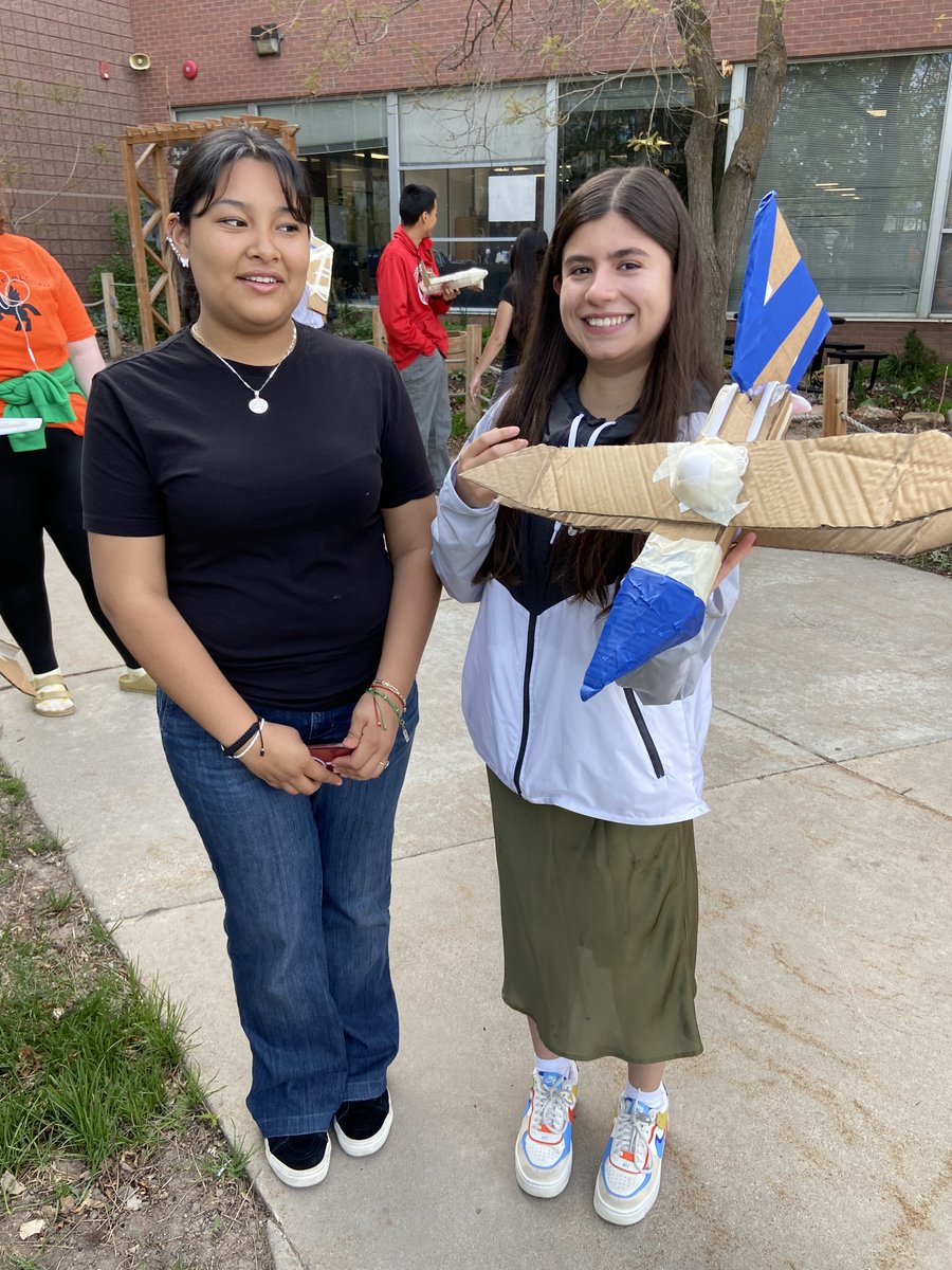 Students from Mr. Robinson’s Zoology class at Highland High School studied how birds fly and then used that knowledge to create and test their own airplane designs. #celebrateSLCSD #uted <a href="/hhs_rams/">Highland High</a>