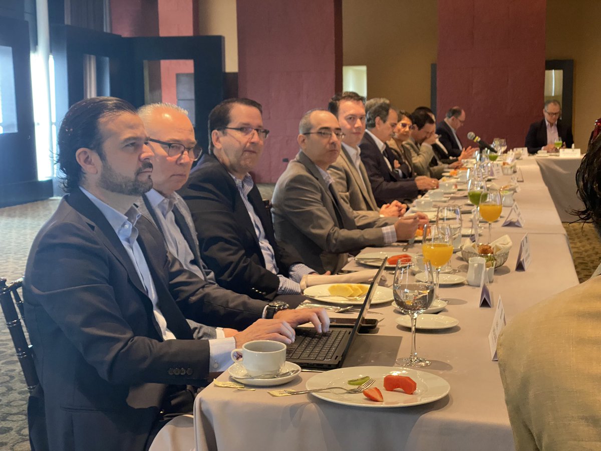 caintra_nl's tweet photo. Entre los temas dialogados destacan los impuestos ambientales, la Agencia Estatal de la Calidad de Aire, el programa especial del manejo sustentable del agua 2022-2027, entre otros. 
(3) https://t.co/P7i4PqM3aO