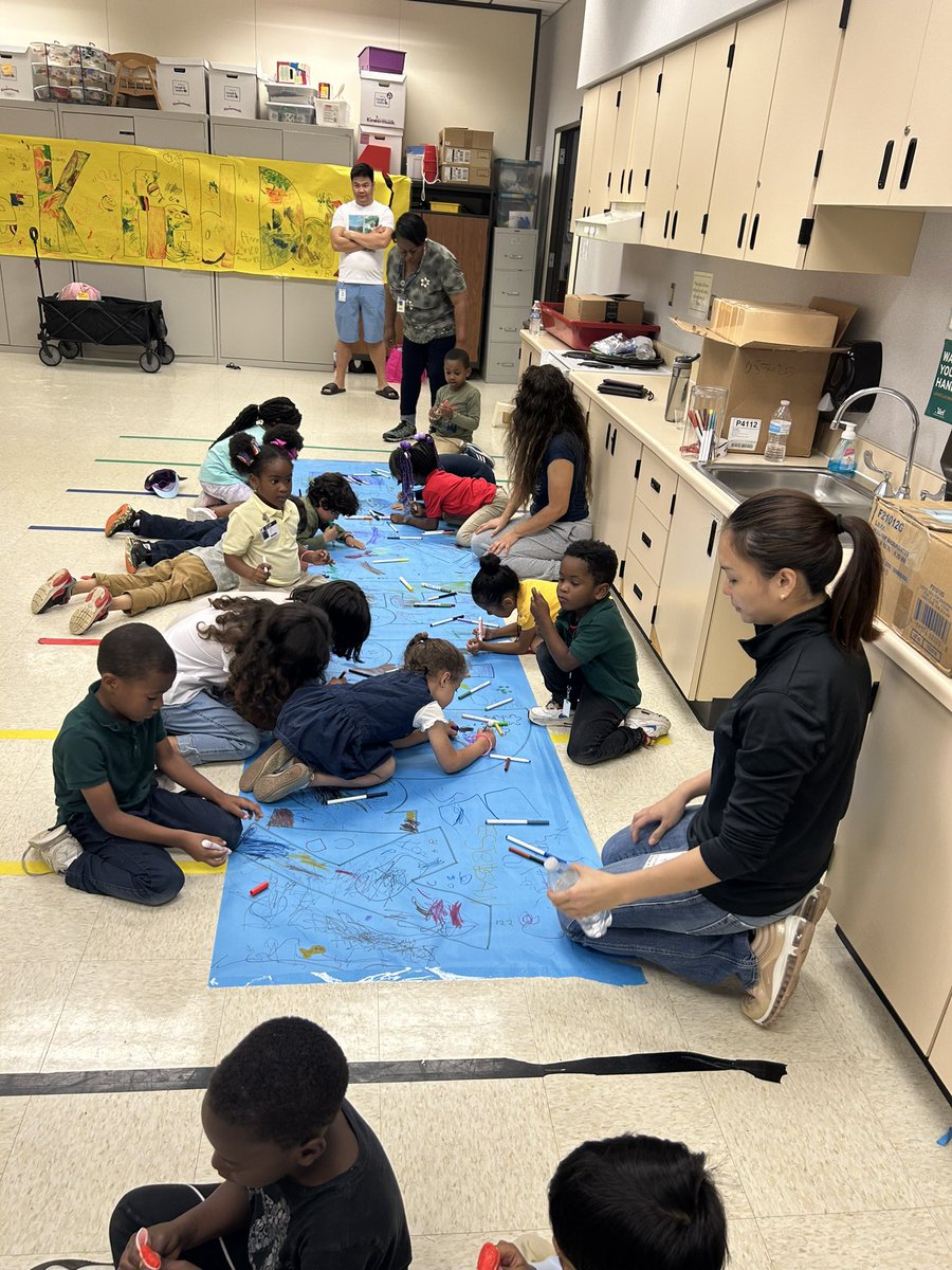 Mrs. Rodriguez tweet media