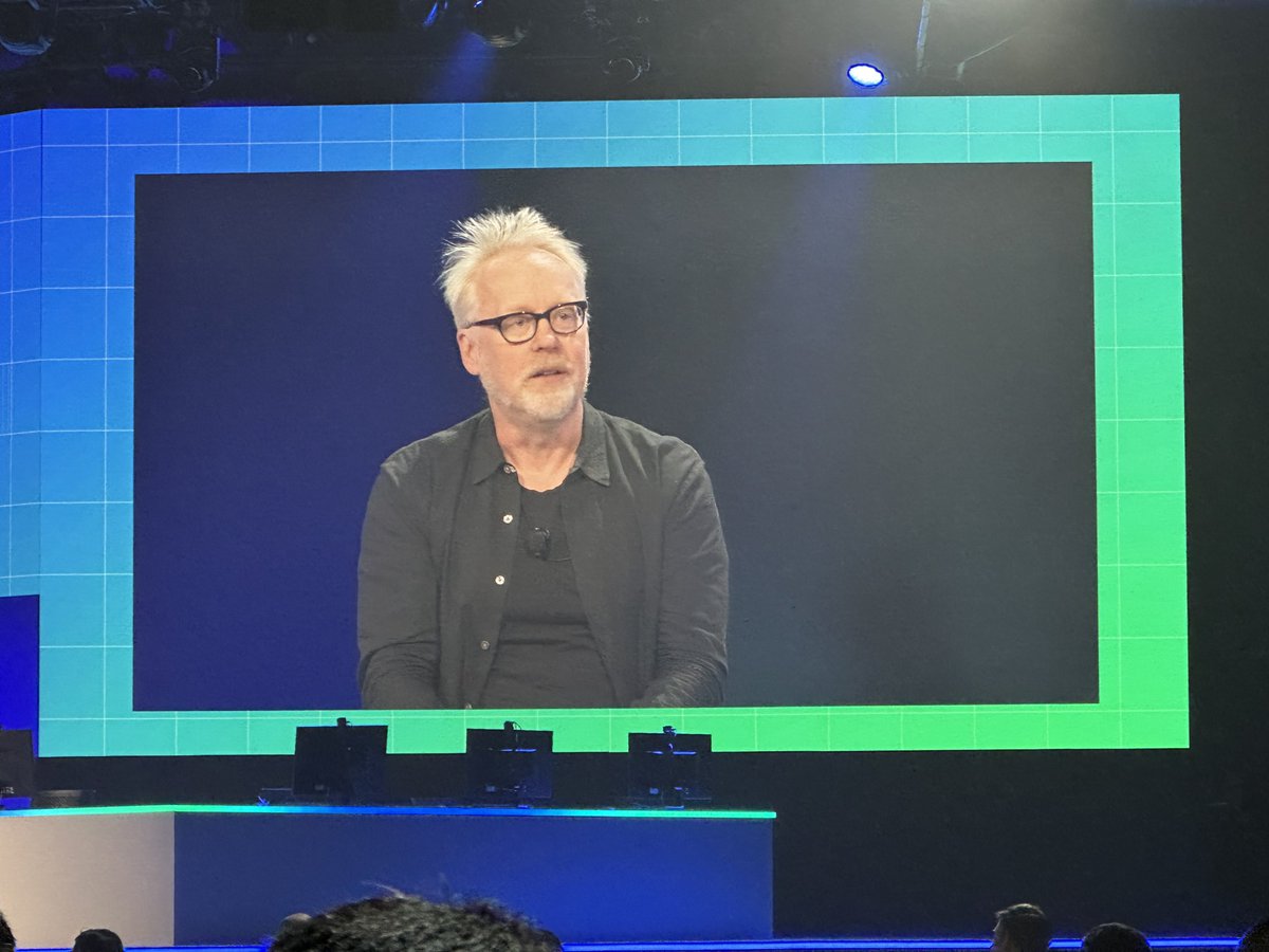 HaroldSinnott's tweet image. Live in San Diego, CA. at #AppianWorld :

MythBuster’s Adam Savage @donttrythis talking about problem solving with @Appian’s April Schuppel. Closing keynote! 

#tseclientwork #AI #DeveloperExperience #App @AppianCTO @SwayEffect