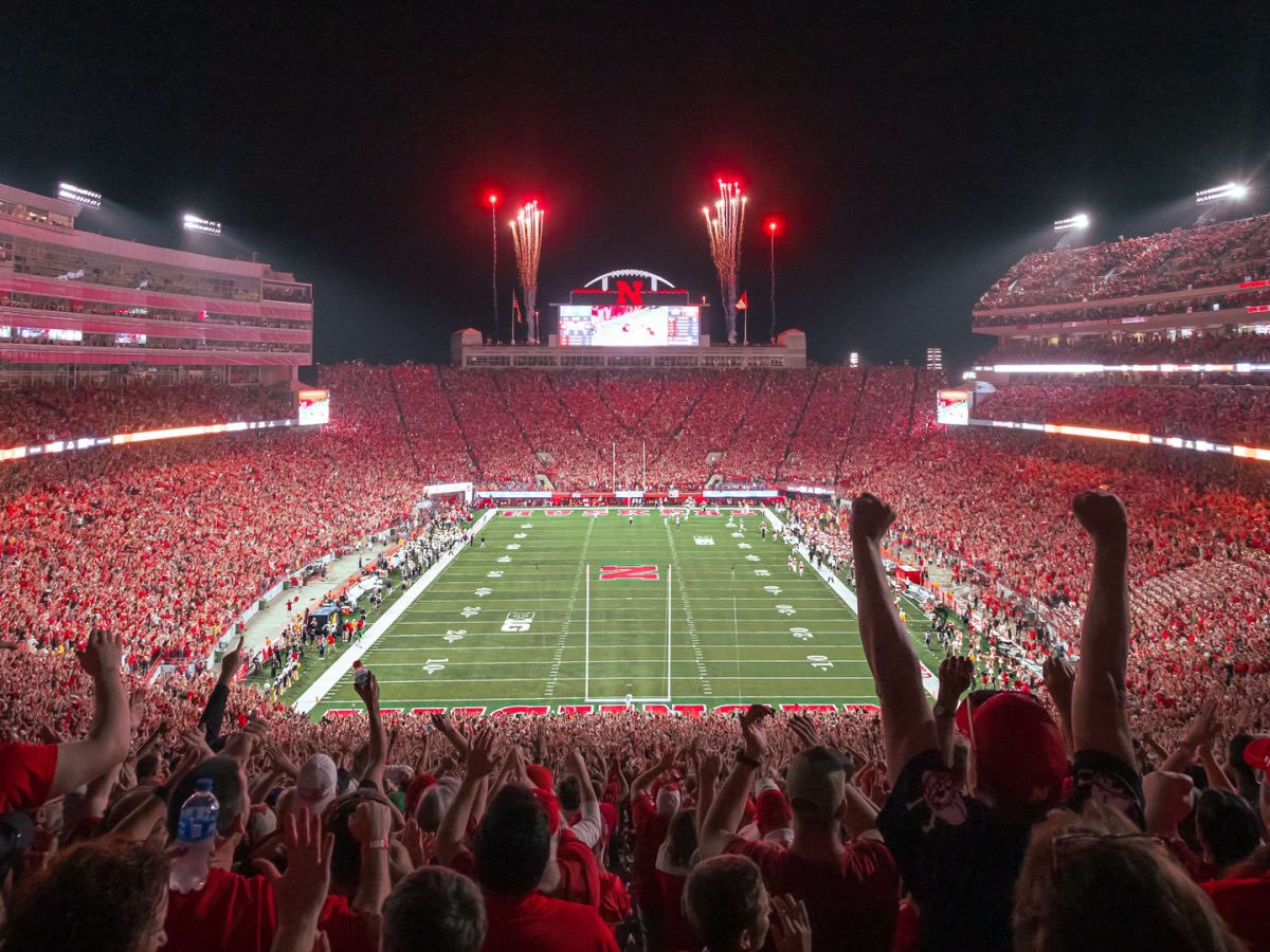 24MylachiW's tweet photo. Blessed to receive a Division 1 offer from Nebraska!#24Ours https://t.co/0CPbkhrDR5