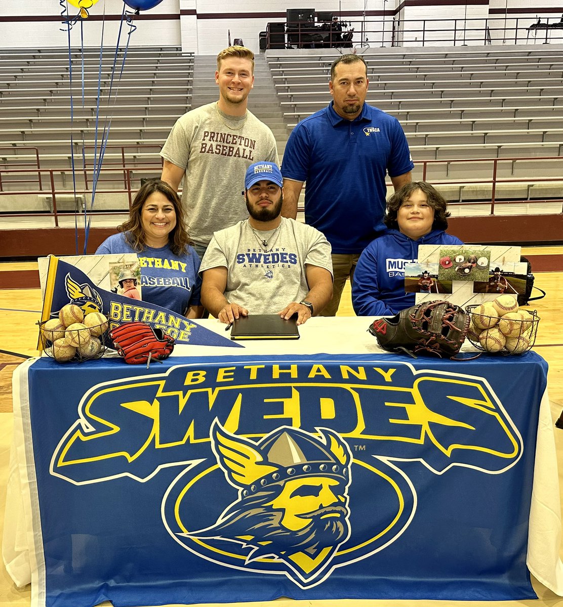 PrincetonISD's tweet photo. Camden Mansanales signed his letter of intent to play baseball for Bethany College, an NAIA school in the Kansas Collegiate Athletic Conference, located in Lindsborg, Kan. He was joined by his parents, Becki and Leroy Mansanales, and brother, Ryno. @bethanynews https://t.co/Kc8aa4BFQw