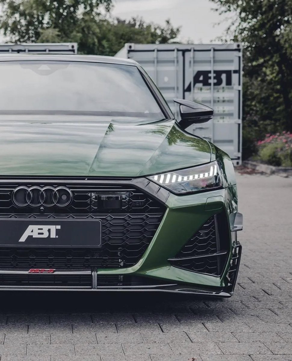 LuxuryCars365's tweet photo. Audi RS7-R ♠️ https://t.co/XAbsGaq41A