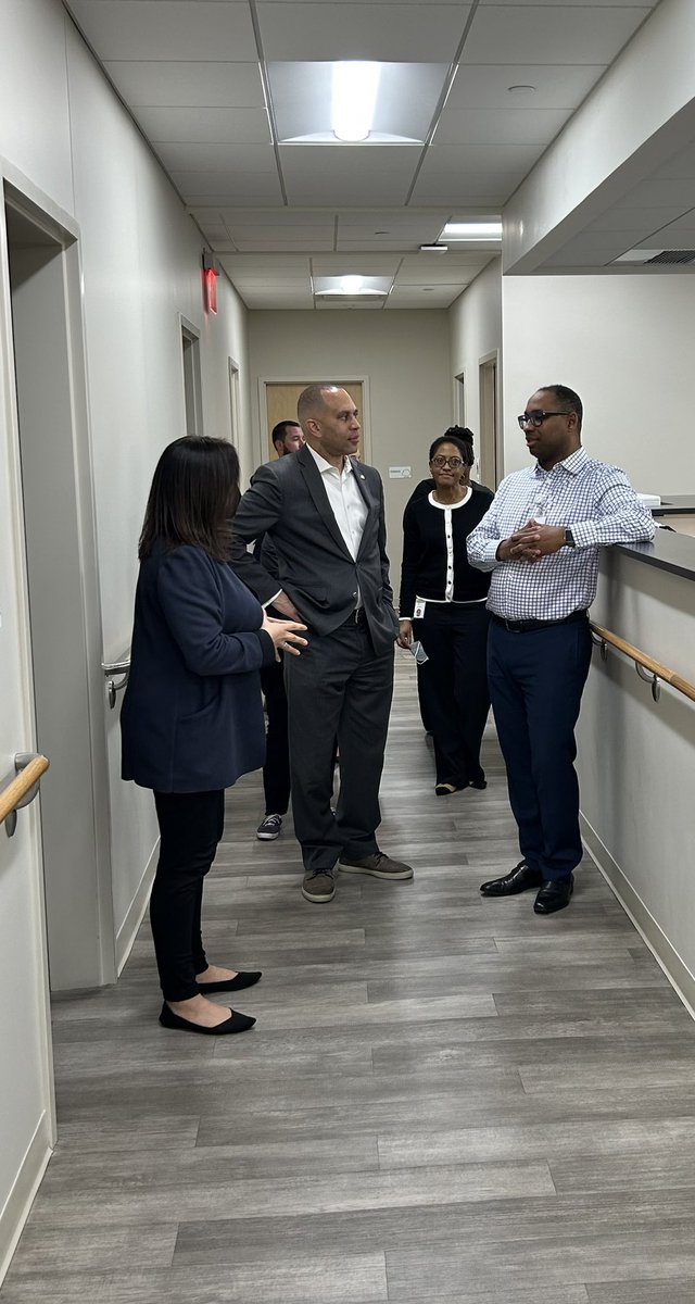 Yesterday, my <a href="/OakStreetHealth/">Oak Street Health</a> colleagues and I hosted House Democratic Leader <a href="/RepJeffries/">Hakeem Jeffries</a> in Brooklyn at our Sutter Ave location. We talked value-based care and its role helping navigate the social determinants of health. TY Mr. Leader for joining with us!