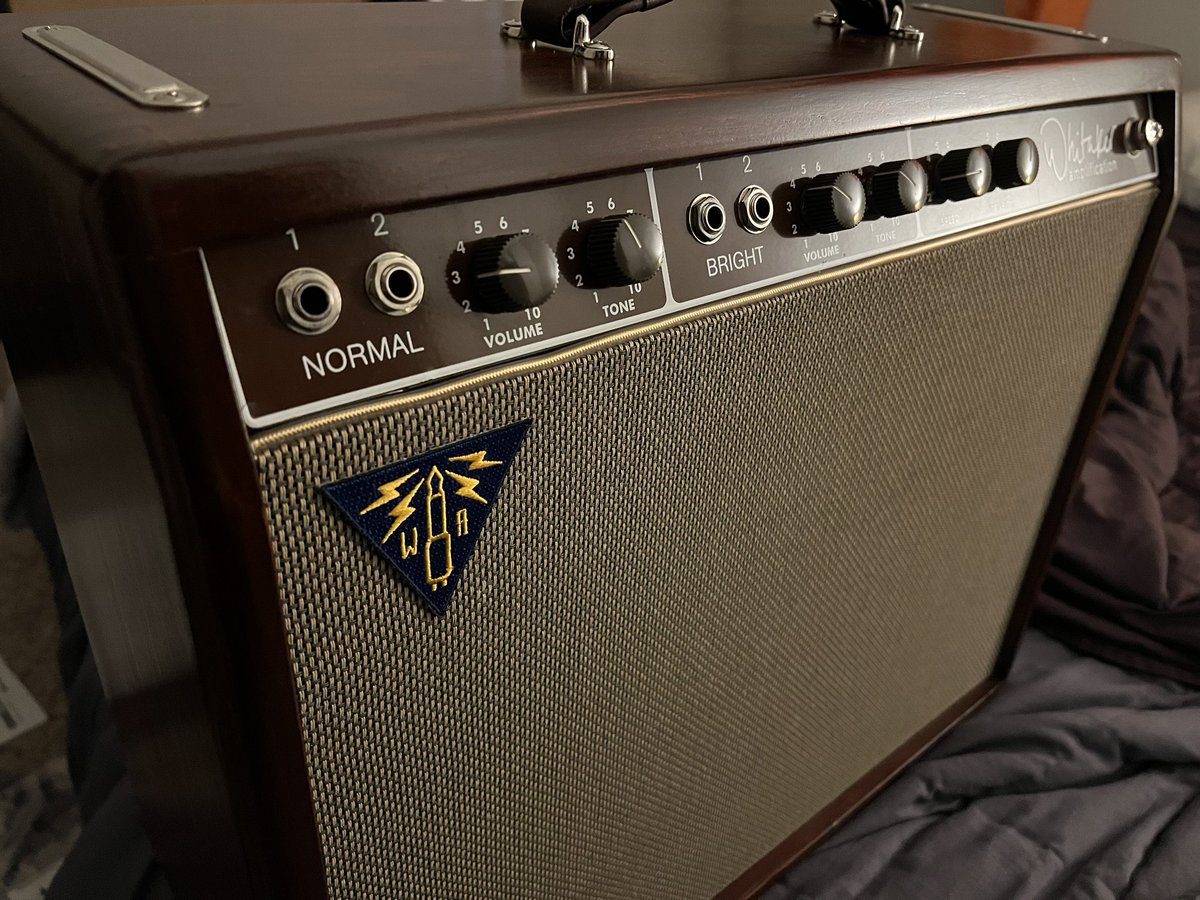 Whitakeramps's tweet photo. ⚡️📻⚡️ https://t.co/UacLzCpp34