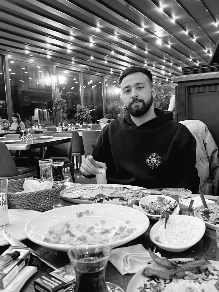 Hatırla Kimsenin Edepsizliğinin Üstü Örtülmez..