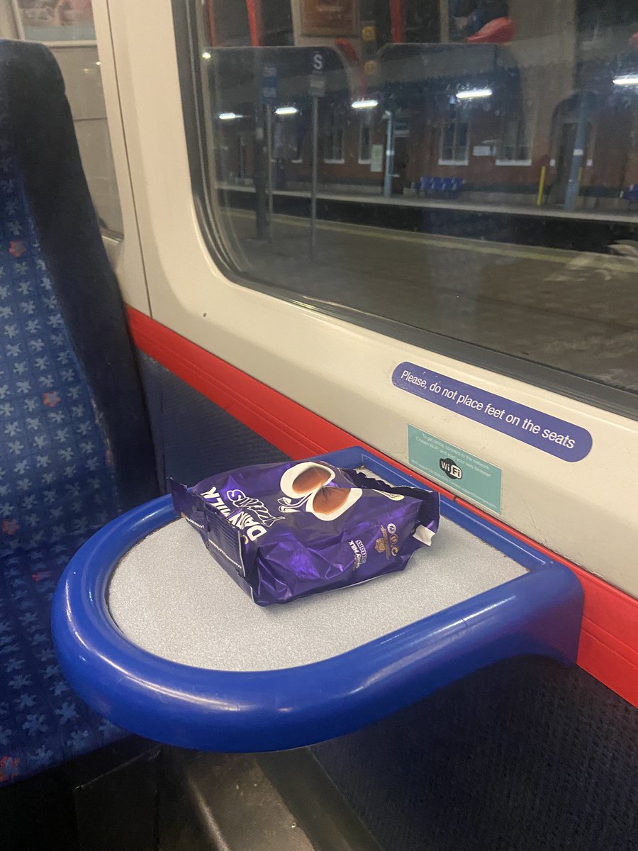 Ivo Graham tweet media