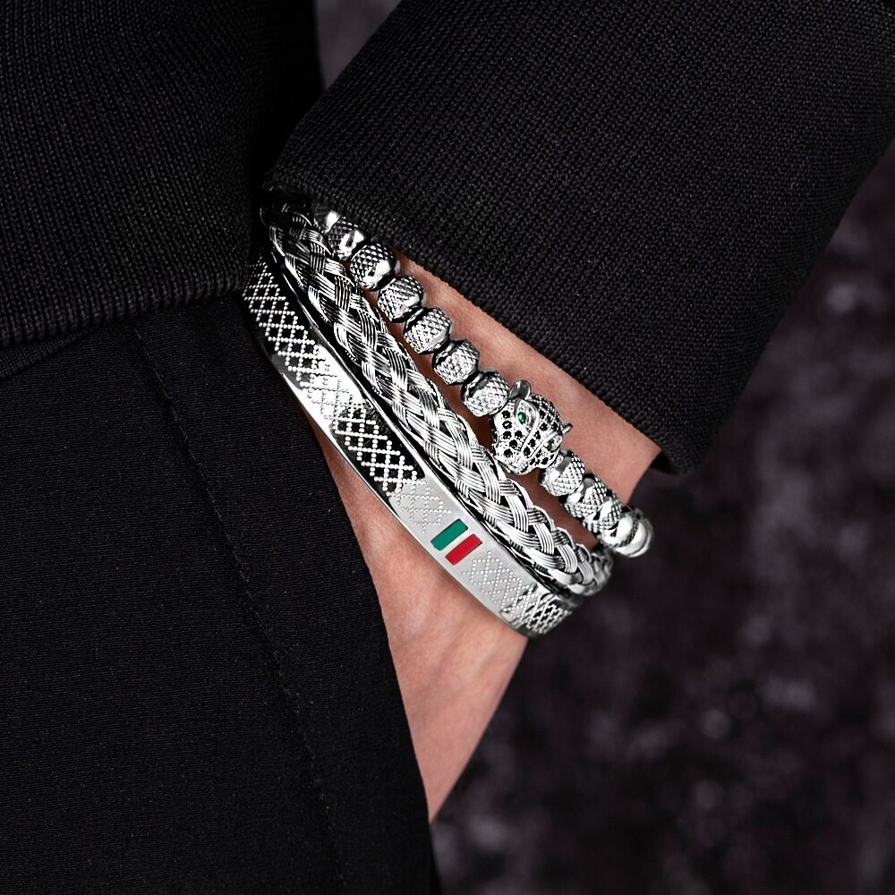 Saplayashop's tweet photo. Conjuto 3 Pulserias Masculinas Leo Set II - Aço Inoxidável
https://t.co/M5g6JEtP3U
#saplaya #pulseirismo #pulseira #amante https://t.co/jqK5YxWlUF