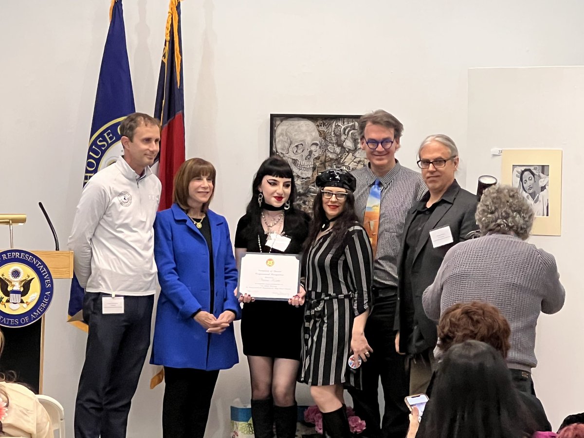 Congratulations to students at Penn-Griffin and Weaver Academy for being recognized at the 3rd Annual Congressional Art Competition. @GCSchoolsNC. @KathyManningNC