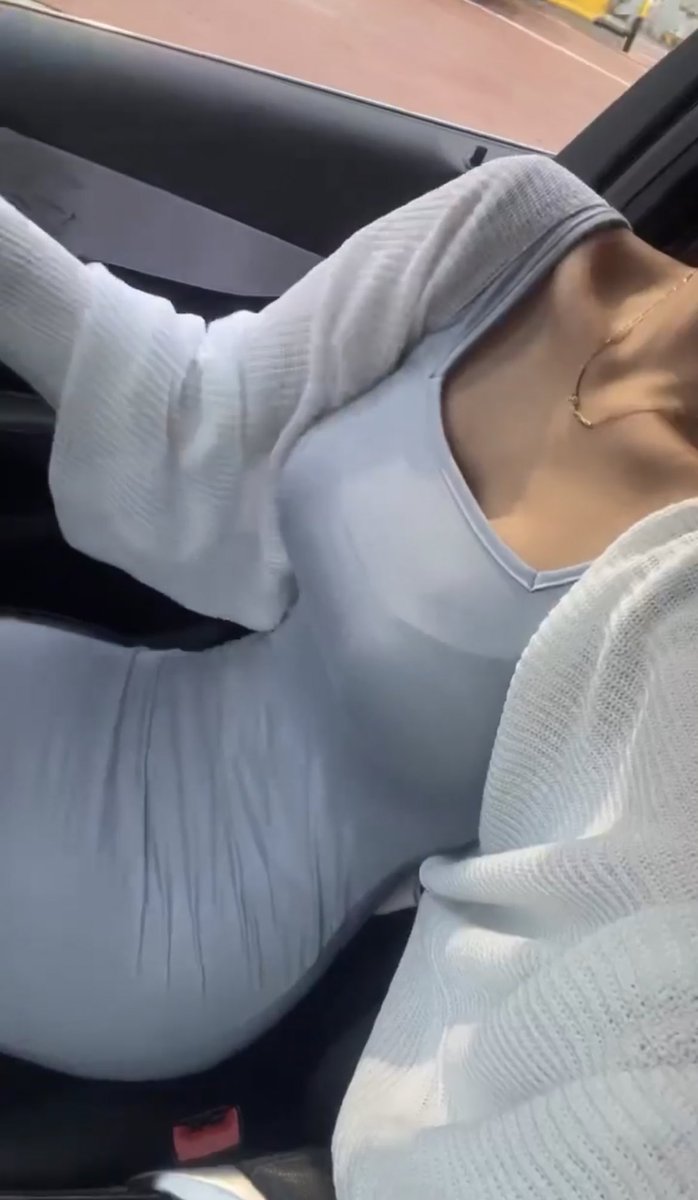 逼又痒了
坐男友车偷拍的，
他不知道我这么骚呜呜

#反差婊 #母狗 #骚货 #骚母狗