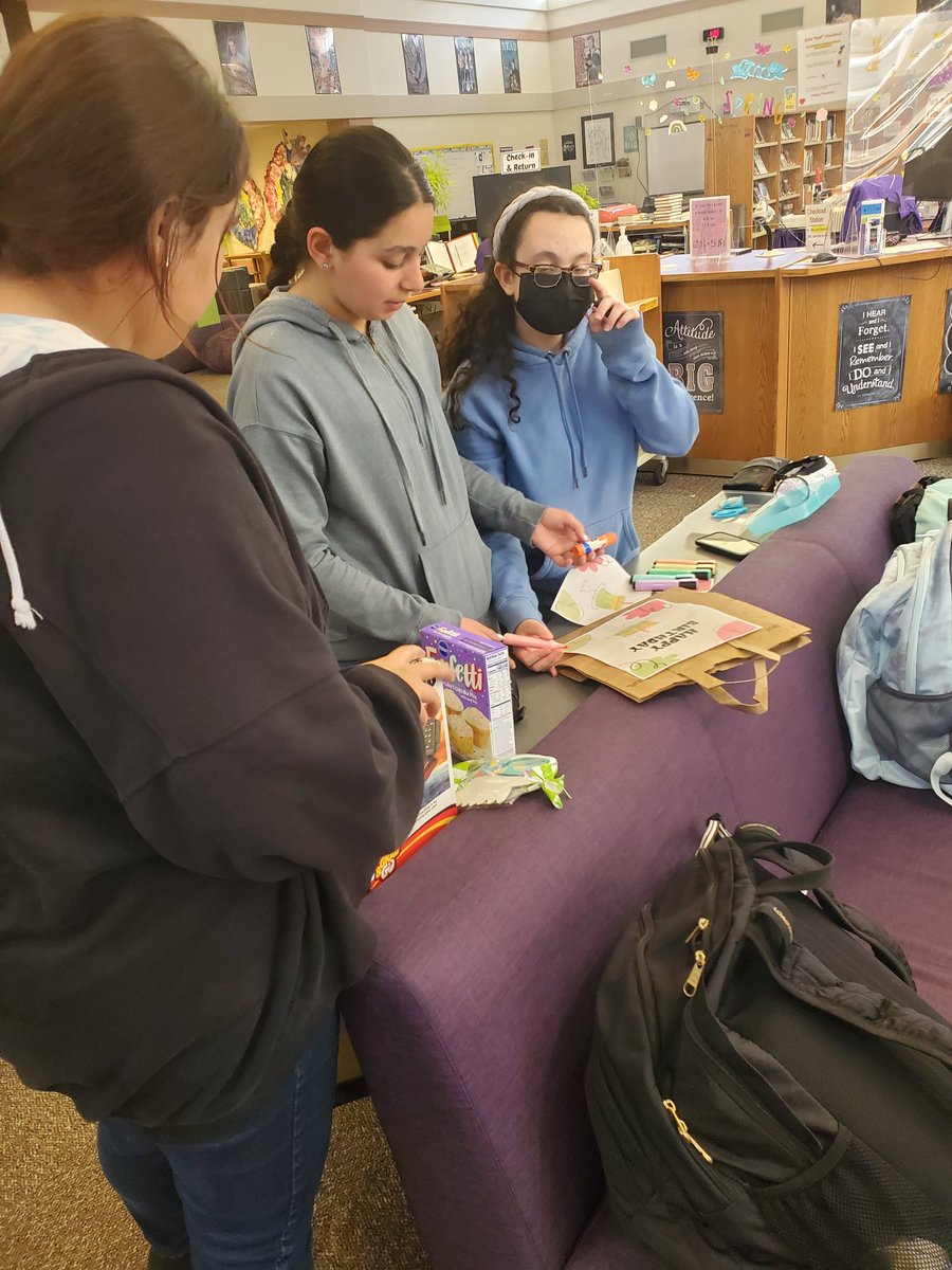 Señora Shalash tweet media