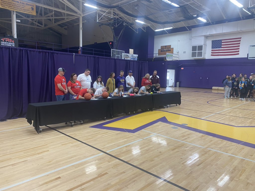 Nick Tabbert WQOW News 18 (@news18tabbert) on Twitter photo An incredibly talented group of Ladysmith seniors celebrated signing day just a few minutes ago. You’ll hear from them tonight at 10 on <a href="/WQOW/">WQOW 18 News</a>. <a href="/ladysmithbbb/">Ladysmith Lumberjacks</a> <a href="/CoachGago/">Troy Gago</a> An incredibly talented group of Ladysmith seniors celebrated signing day just a few minutes ago. You’ll hear from them tonight at 10 on <a href="/WQOW/">WQOW 18 News</a>. <a href="/ladysmithbbb/">Ladysmith Lumberjacks</a> <a href="/CoachGago/">Troy Gago</a>