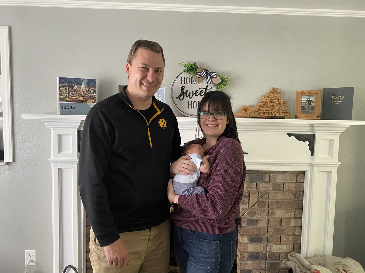 NewsmanChris's tweet photo. The last few weeks have been incredibly challenging. As we visited Arlo in the NICU, I didn’t really feel like a dad yet. We’re so excited our little guy came home today and thankful for all the nurses and doctors at West Penn. Cheers to sleepless nights that lie ahead! https://t.co/zIpsoas0Nn