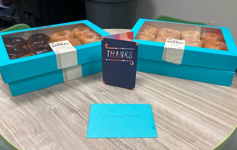 LasPalmasEISD's tweet image. Thank you to our grandparents, Mr. and Mrs. Guerra, for recognizing and celebrating our teachers for Teacher Appreciation! #LPEPawsUp #LPLS4Girls