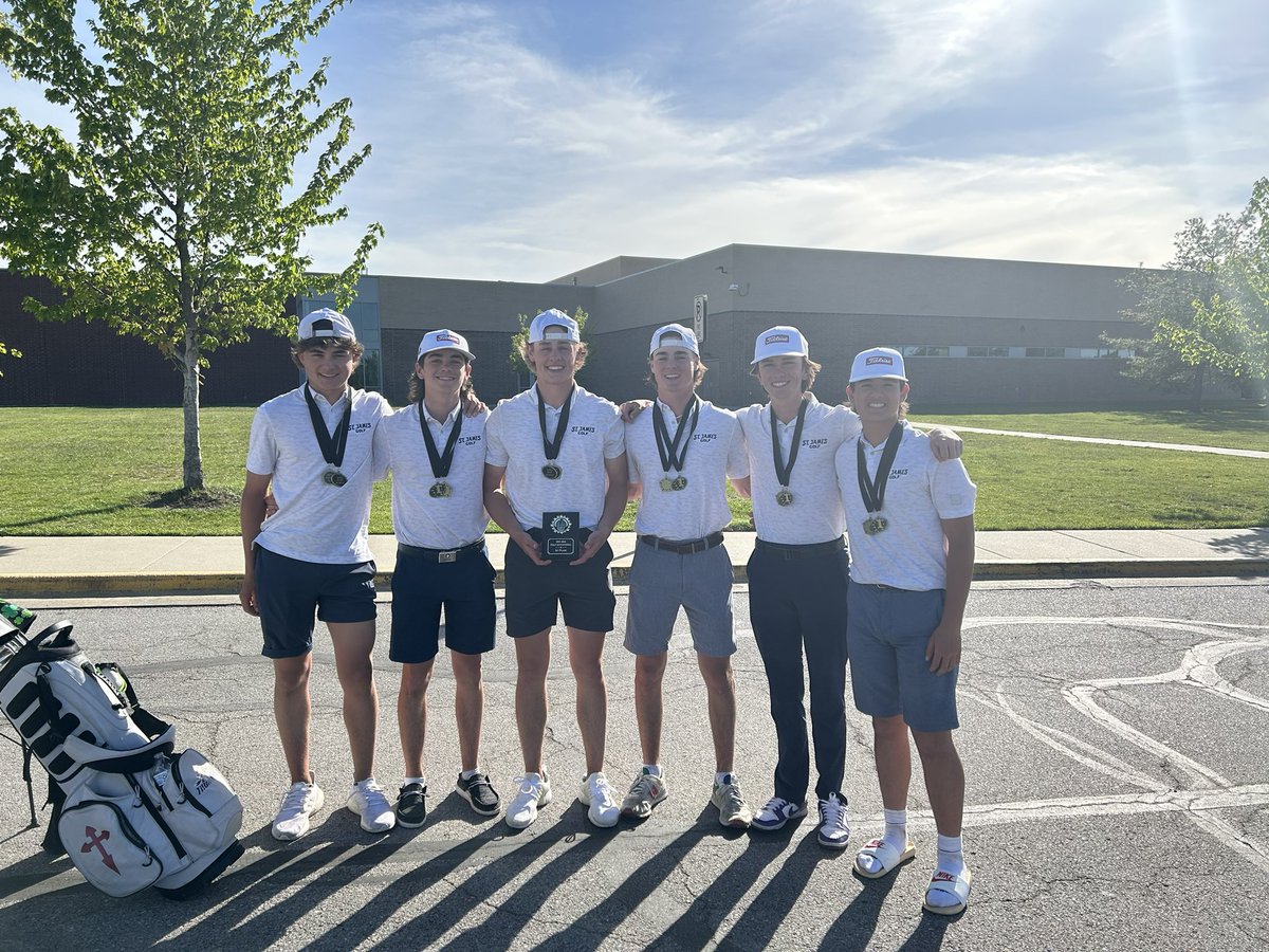 sjathundergolf's tweet photo. Results from MHMA @ Bellevue:
Jack Alters 70 - 1st 
Zach Clark 71 - 2nd
Darren Powell 73 - 3rd
Evan Schneider 74
Jacob Fratzel 76
Drew Hines 79
Team Score 288 - 🥇

New Record for team score
Tied individual record for low score
@SJA_Gameday https://t.co/KoHAzelLXe