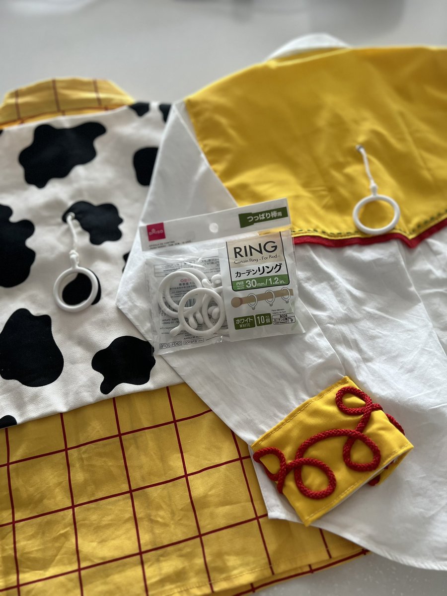 ご無沙汰してます😅
2年ぶりのインに向けて
100均がいい仕事してくれた〜✨

＃トイストーリー
＃ジェシー
＃ウッディ
＃ダイソー