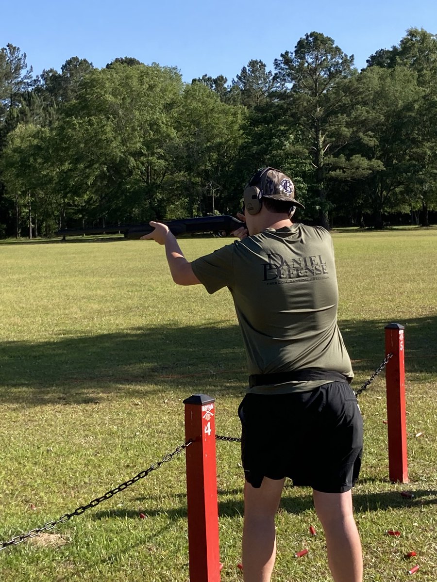 Despite strong winds, our shooters continue to improve! We had 5 shooters break 40 this week, lead by Grant Shuman with 43! <a href="/BryanCountyMHS/">🅱️RY🅰️N C🅾️UNTY MIDDLE HIGH SCH🅾️🅾️L</a> <a href="/TheDoubleD_2A/">TheDoubleDFoundation</a>