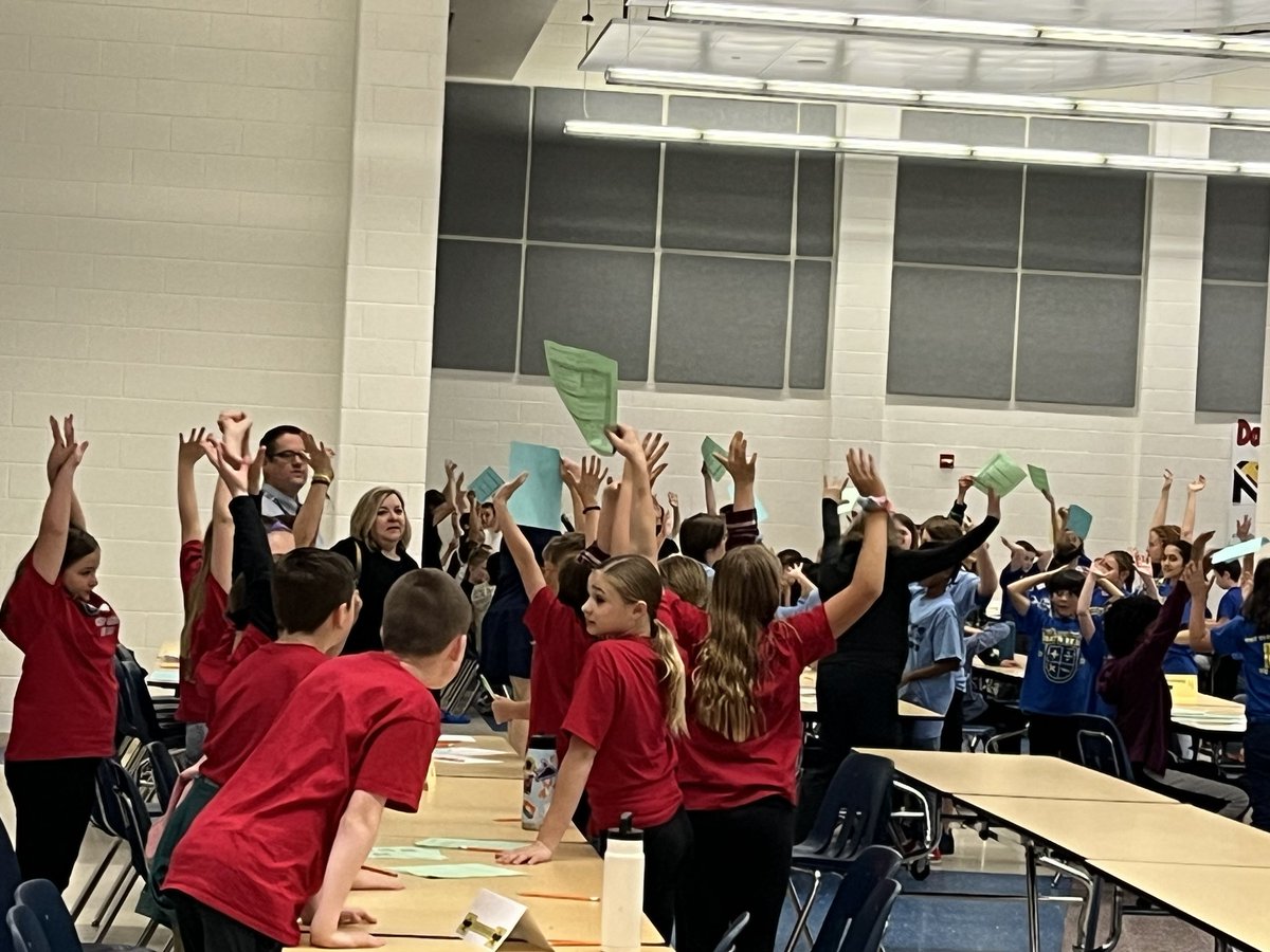 CES__Principal's tweet photo. Congratulations to the CES 4th grade math team for winning 4th place at the SMECO Math Challenge last night. Congrats to our 4th &amp; 5th grade teams for great collaborative problem solving! https://t.co/jBua8g1mVw