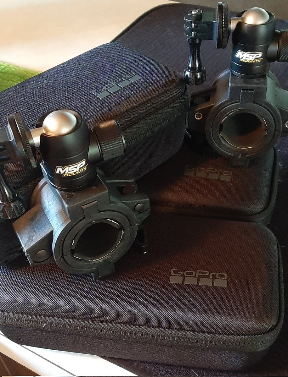 835films's tweet photo. @MSPMounts and @GoPro make my job easy! #silvercrown #usac https://t.co/nnKuliVnnb