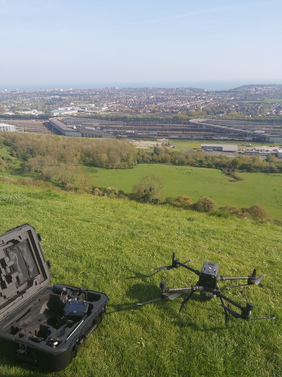 Specials from #rural and #RPU worked together today to provide #drone capability for the #GardenOfEngland. ^FW