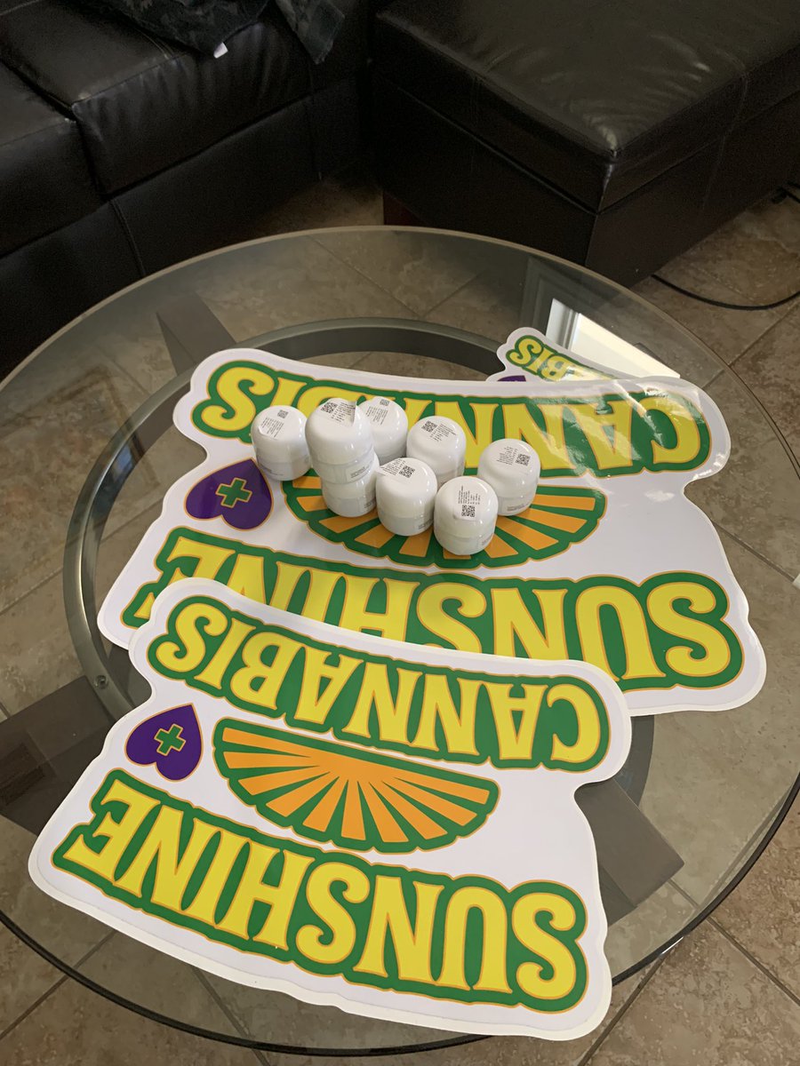 DreadG5's tweet photo. Florida Weed 👉🏽 Florida Brand 👉🏽 @SunshineCannab2 @SunshineCannab2 #SunshineCannabis #CannabisProducts #Florida #Trulieve #BrandPartner #Wax #Shatter #Indica #Sativa #Cannabis #Crumble #Extoic #Concentrates #VapeCart #Trupod https://t.co/9IMDN4ZKa3