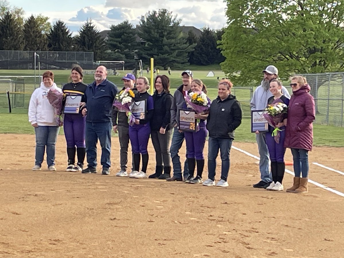 Best wishes to our senior members of the softball team. They’ve had a great run that should continue into eh post season.