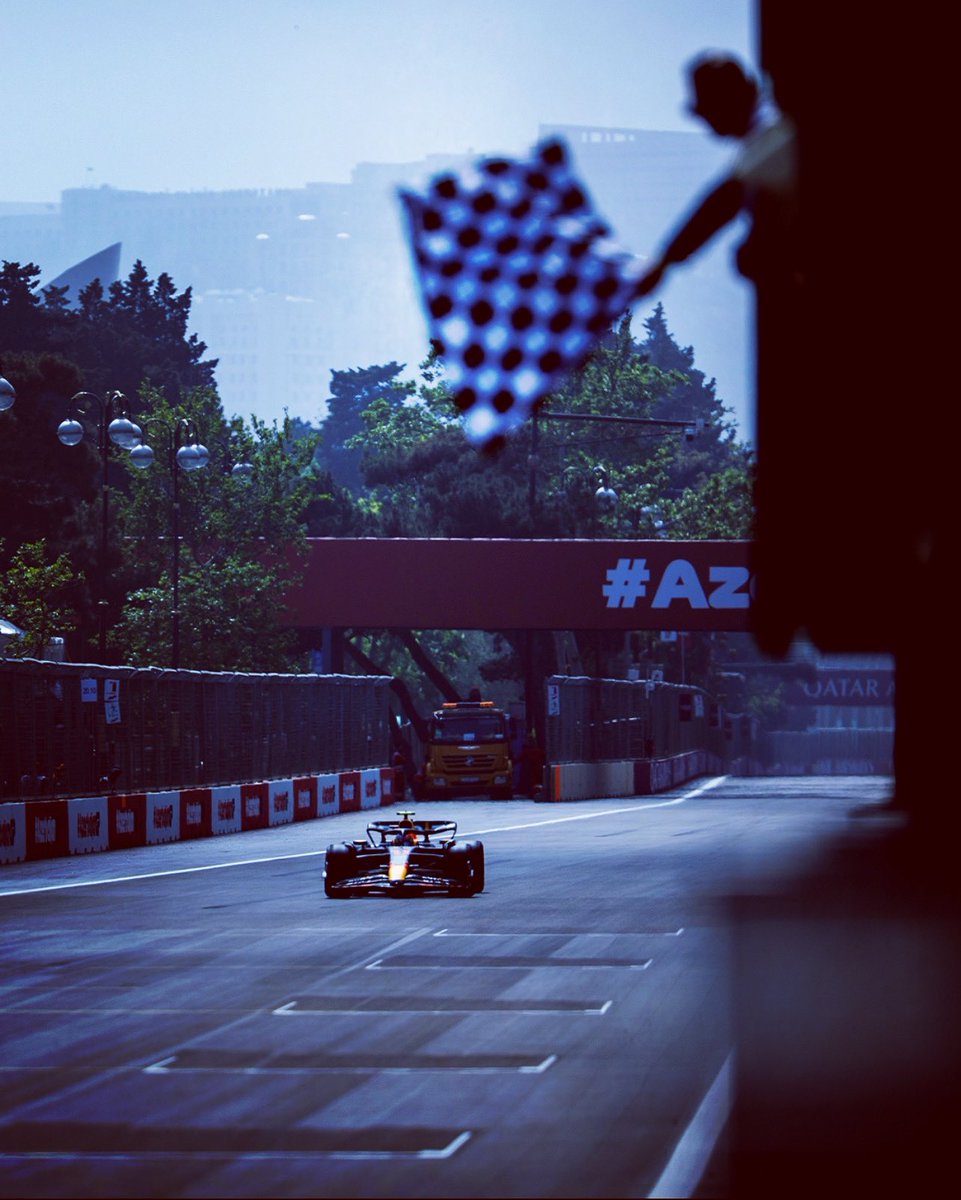 triplostint's tweet photo. Está já disponível o episódio 5 do Triplo Stint podcast de F1. Esmiuçámos o GP do Azerbaijão ouve tudo nas plataformas habituais. https://t.co/blsovZ5nPB

#triplostint
#formula1
#F1
#formula1portugal
#F1naSPORTTV
#f1portugal
#F12023
#AzerbaijanGP https://t.co/jx8QKECLOL