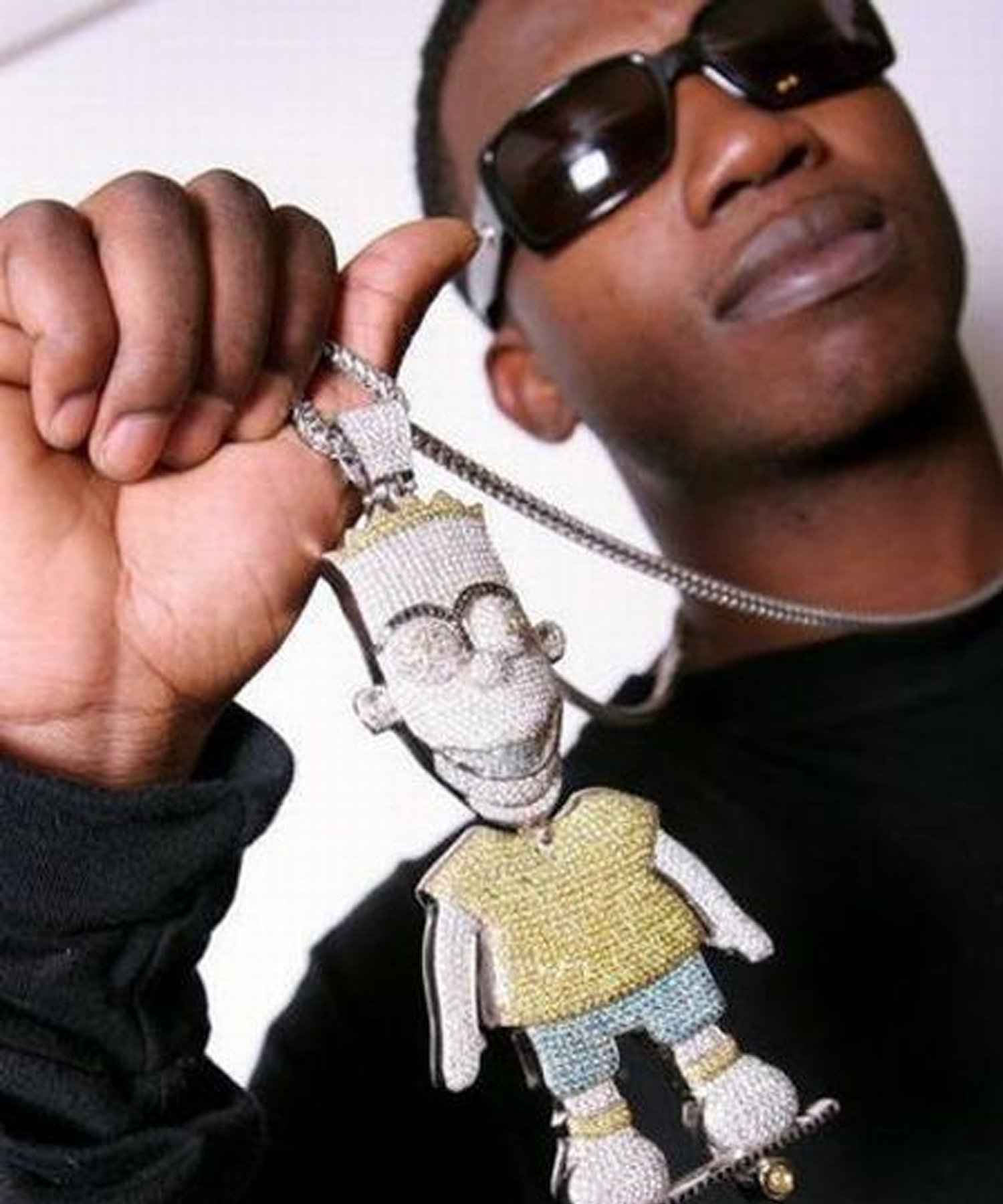 image distribution COMMS OPEN on X Gucci Mane with the Bart Simpson chain. Bart Simpson with the Gucci Mane chain. https t XzkHc4kwVK X